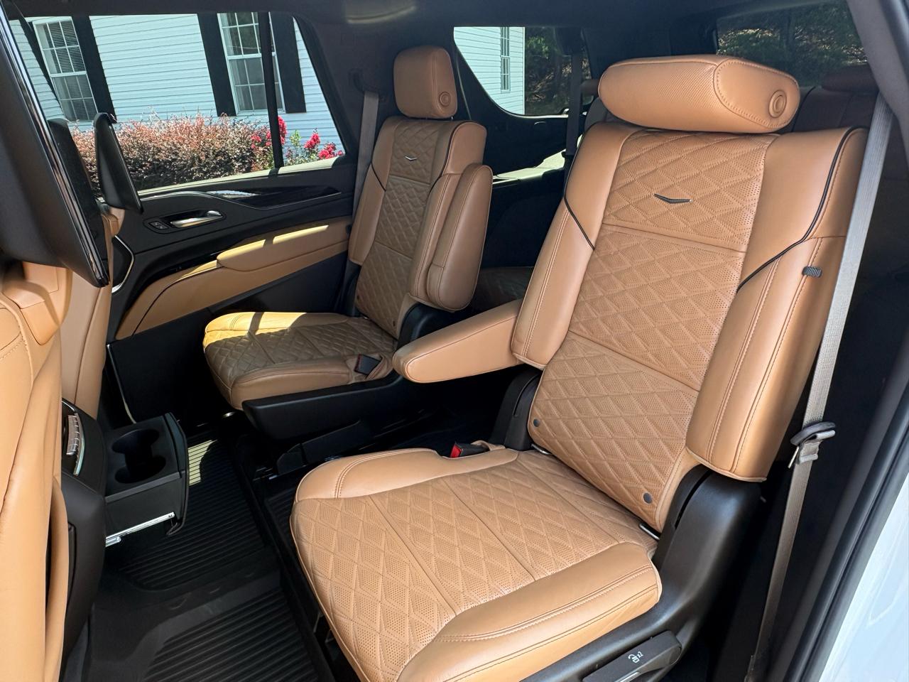 Cadillac Escalade Premium Luxury AWD 2021