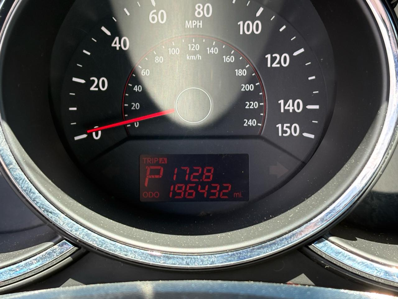 Kia Sorento LX 2WD 2011