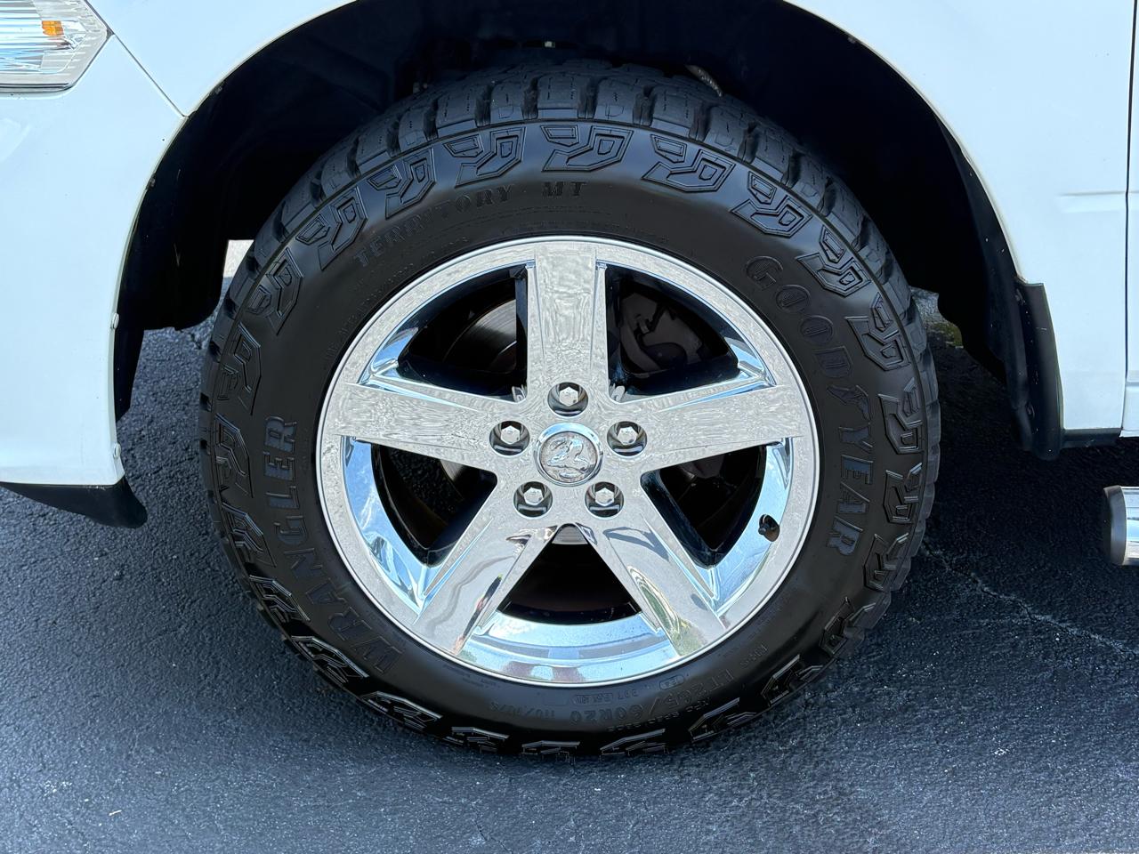 RAM 1500 Tradesman Quad Cab 4WD 2016