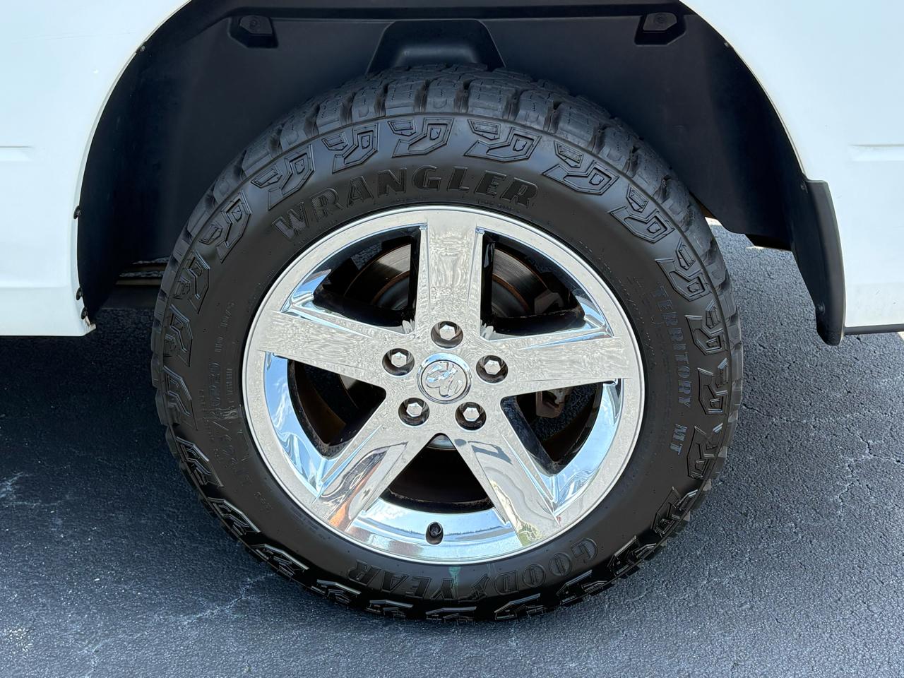 RAM 1500 Tradesman Quad Cab 4WD 2016