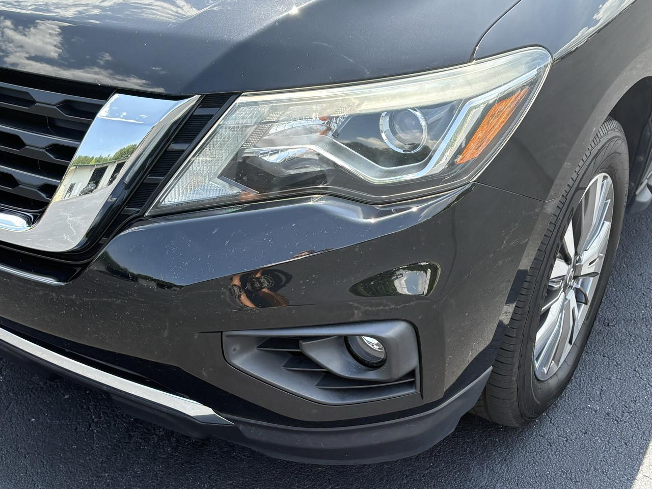 Nissan Pathfinder SL 4WD 2018