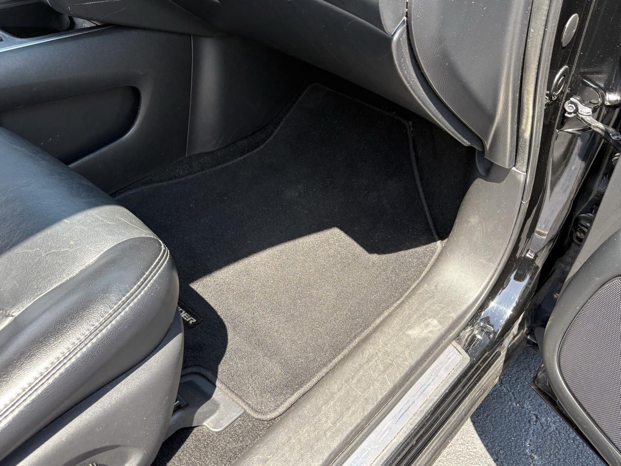 Nissan Pathfinder SL 4WD 2018