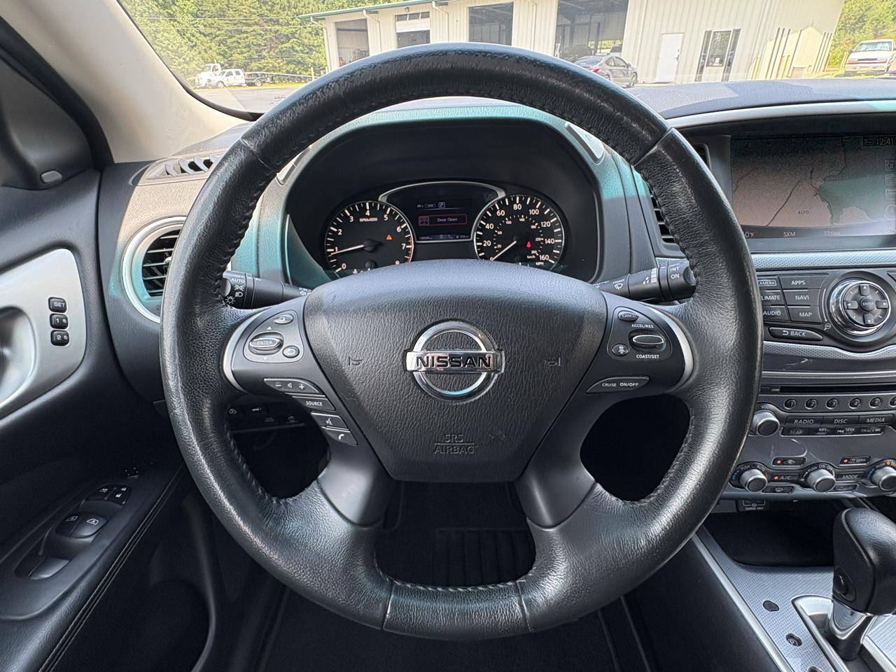 Nissan Pathfinder SL 4WD 2018