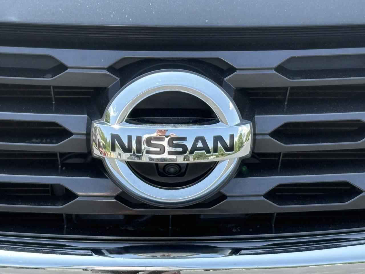 Nissan Pathfinder SL 4WD 2018
