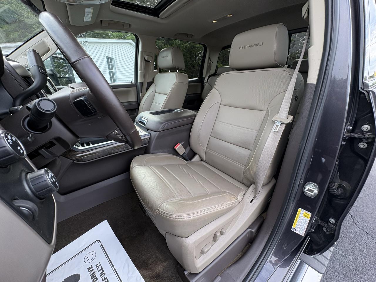 GMC Sierra 2500HD Denali Crew Cab 4WD 2016