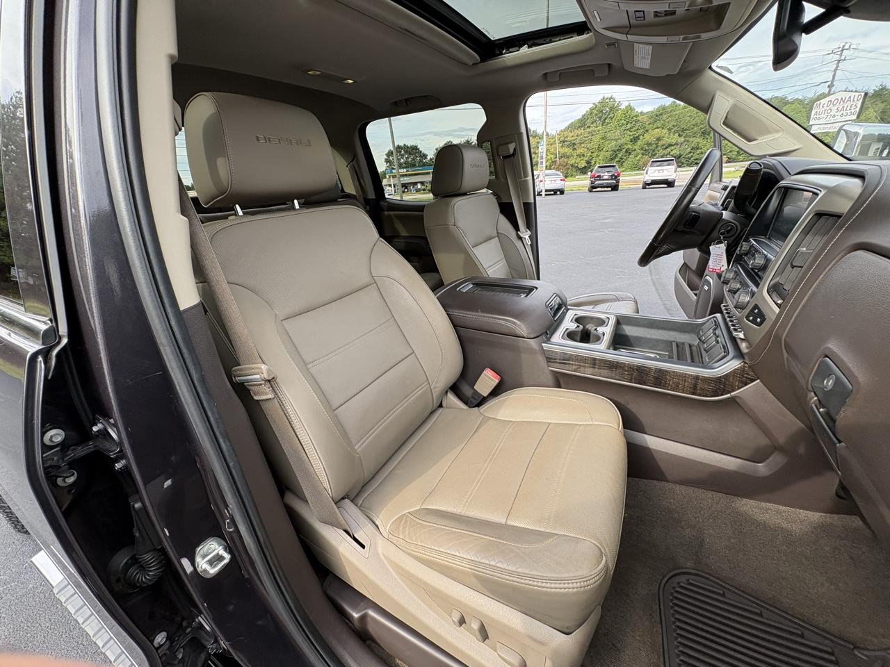 GMC Sierra 2500HD Denali Crew Cab 4WD 2016