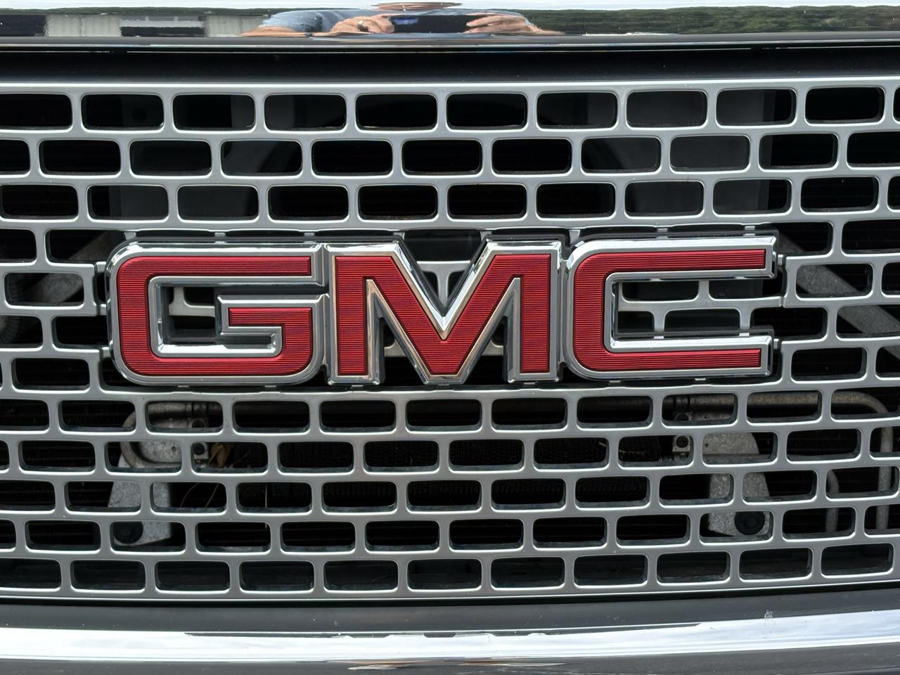 GMC Sierra 2500HD Denali Crew Cab 4WD 2016