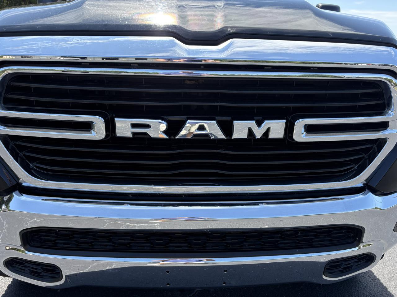 RAM 1500 Big Horn Crew Cab SWB 4WD 2021