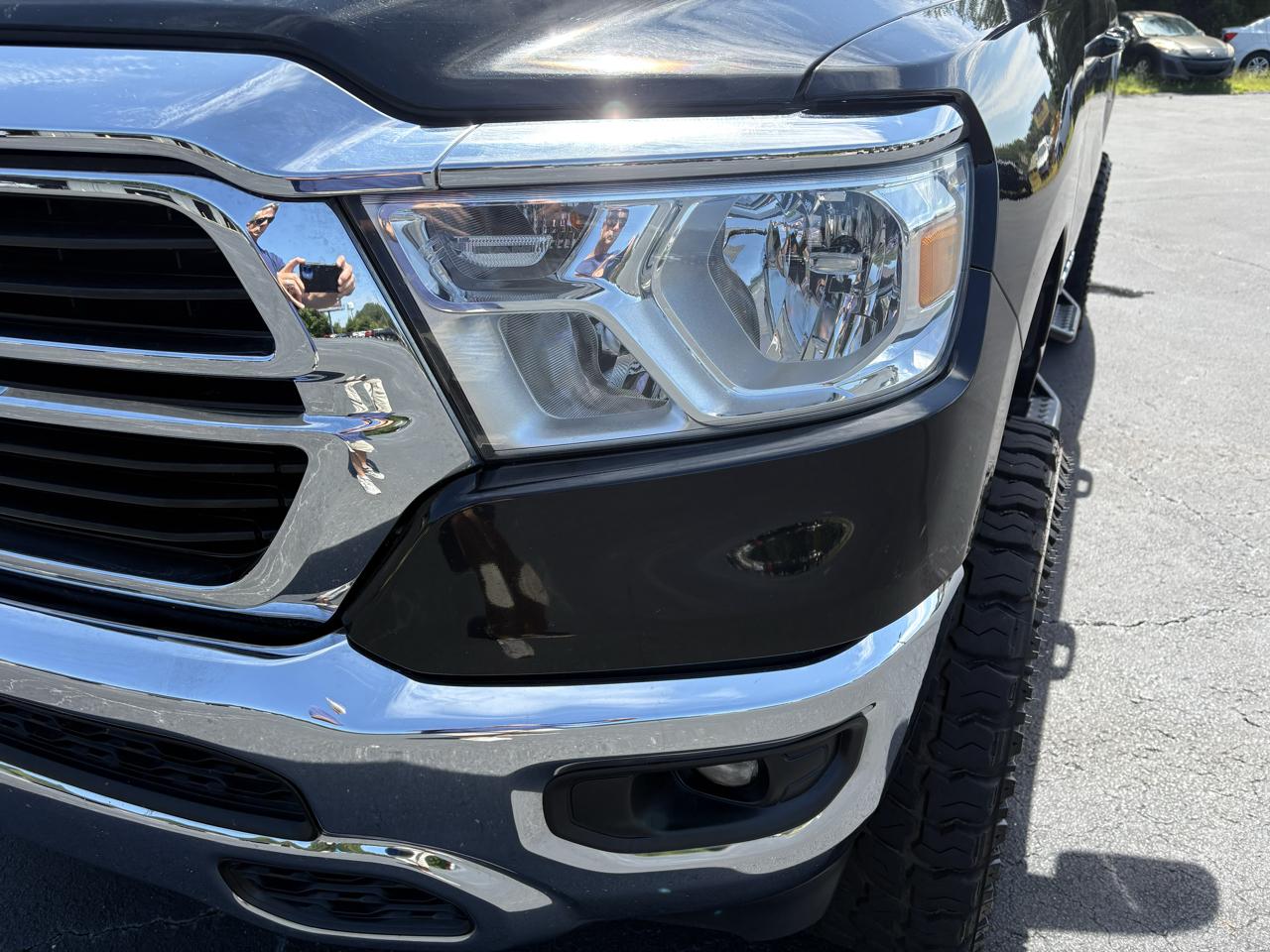 RAM 1500 Big Horn Crew Cab SWB 4WD 2021