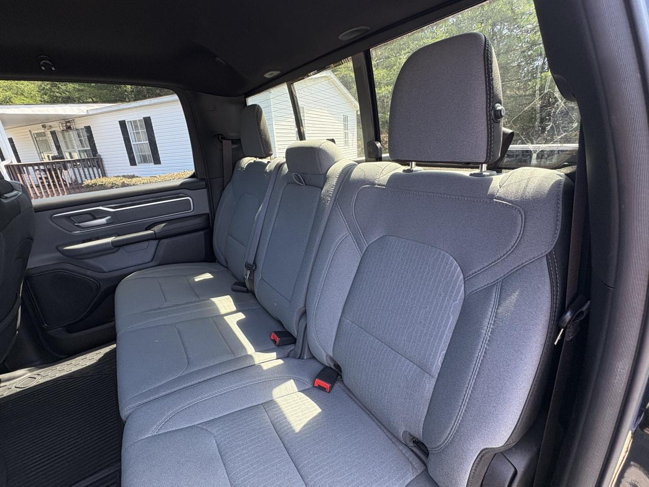 RAM 1500 Big Horn Crew Cab SWB 4WD 2021