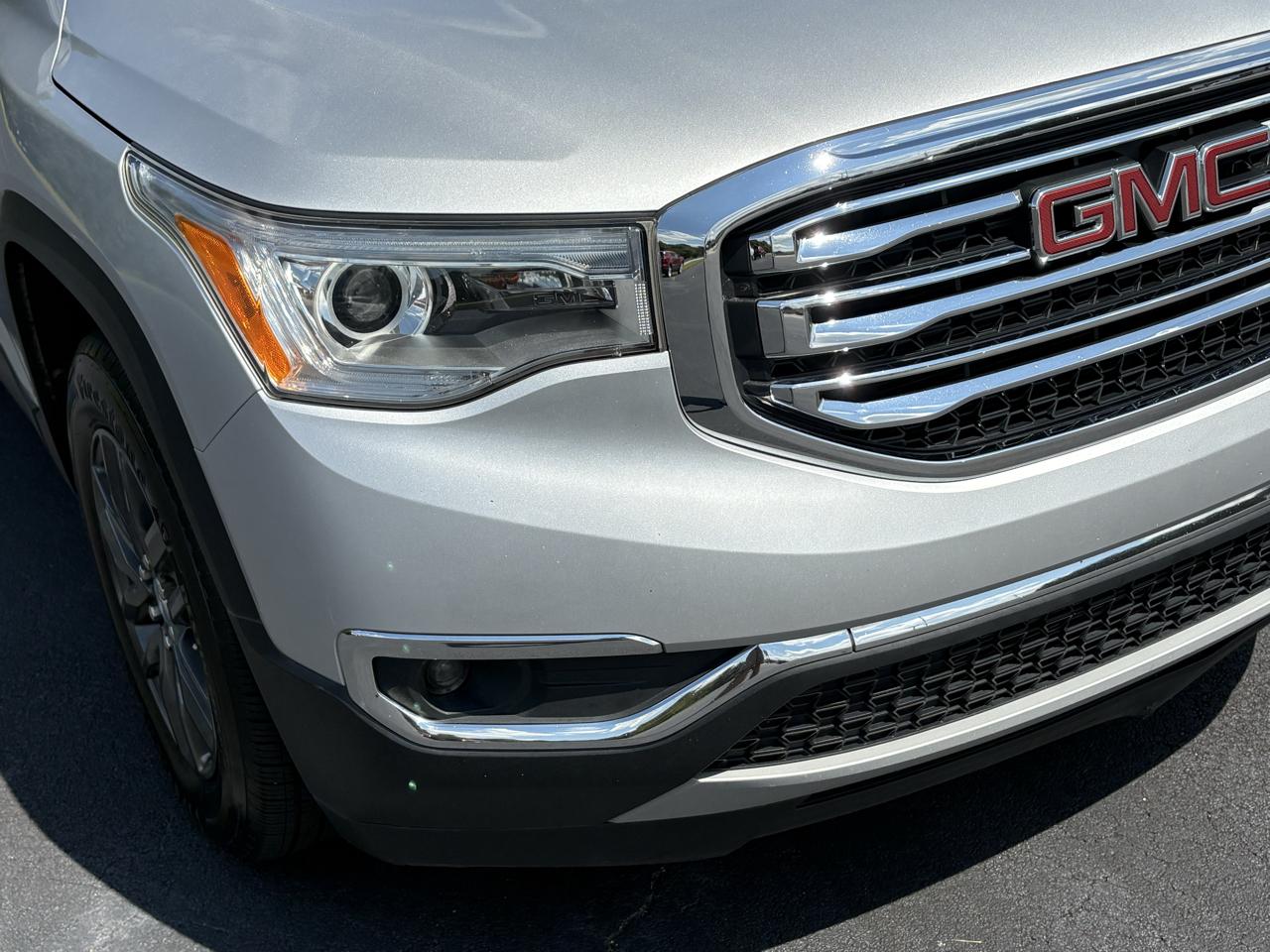 GMC Acadia SLT-1 FWD 2019