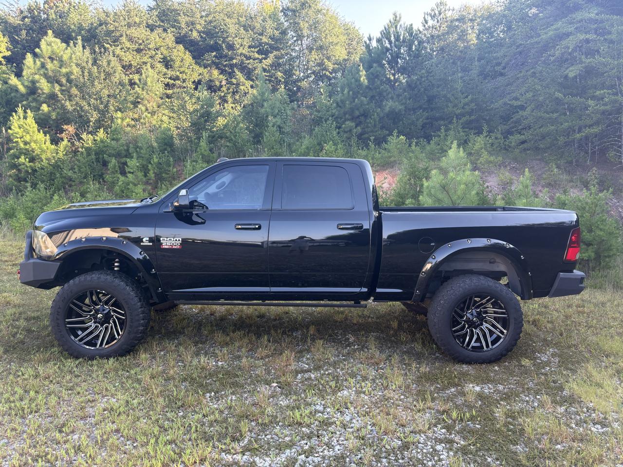RAM 2500 ST Crew Cab SWB 4WD 2012