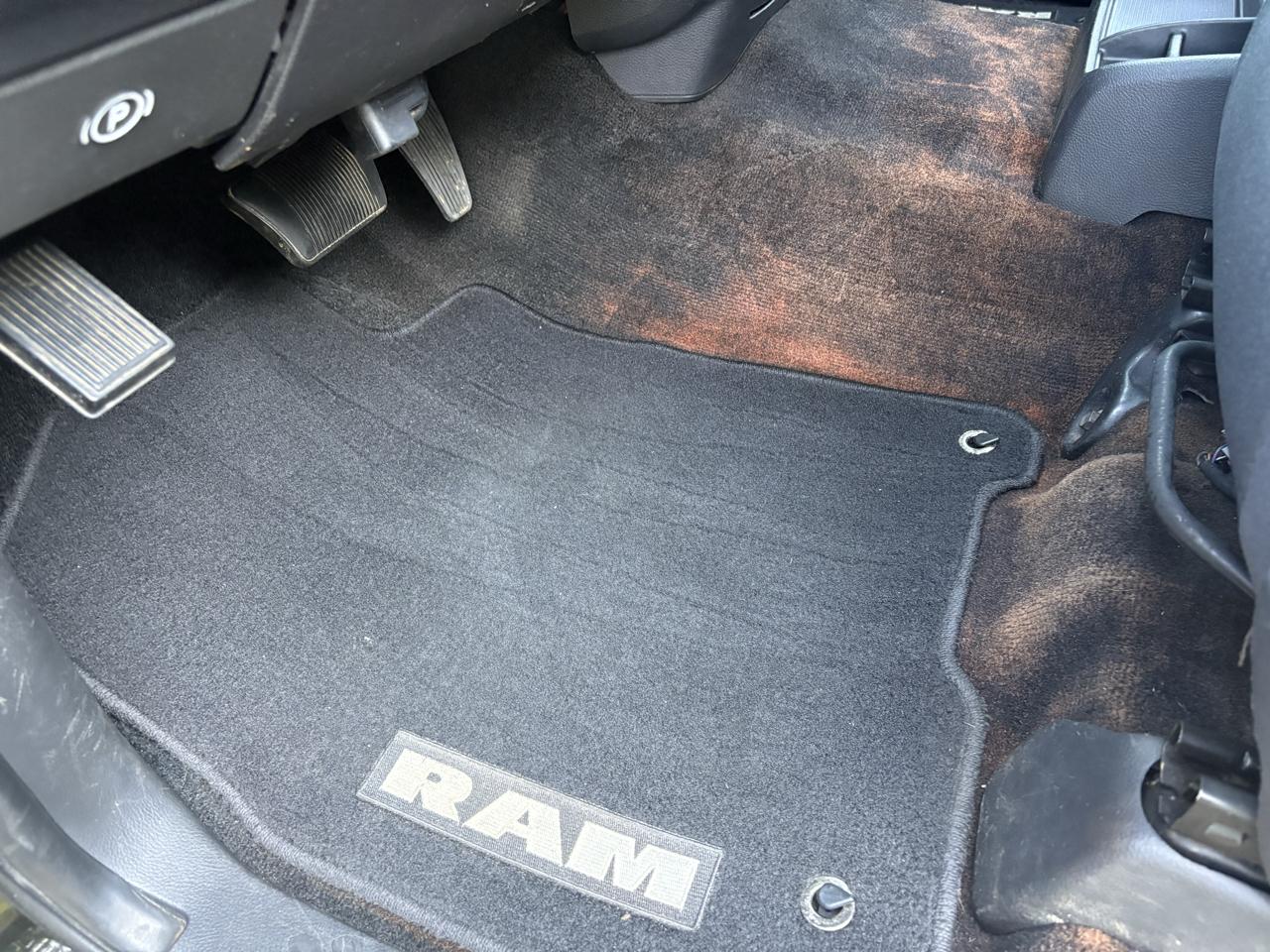 RAM 2500 ST Crew Cab SWB 4WD 2012