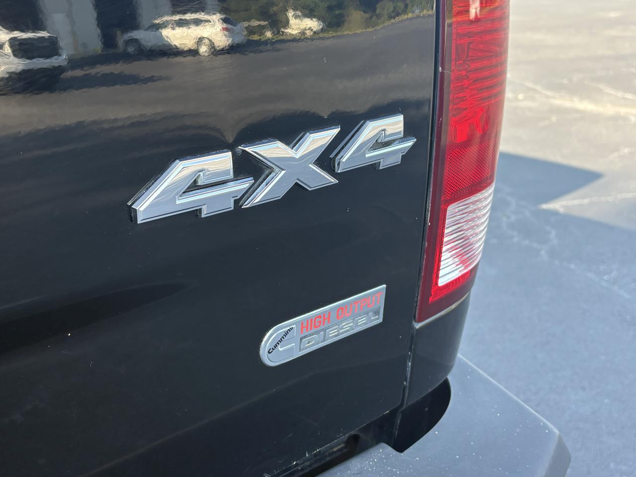 RAM 2500 ST Crew Cab SWB 4WD 2012