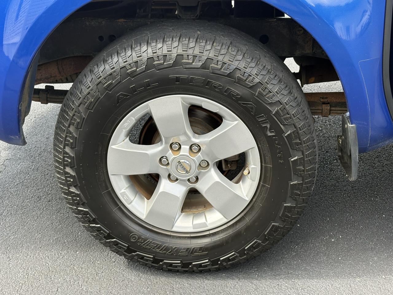 Nissan Frontier  2013