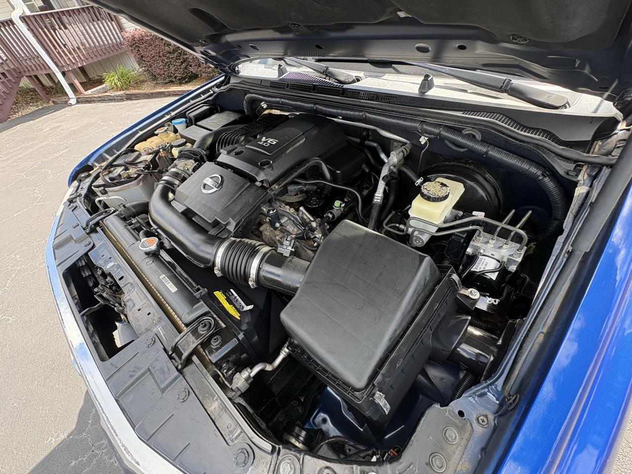 Nissan Frontier  2013