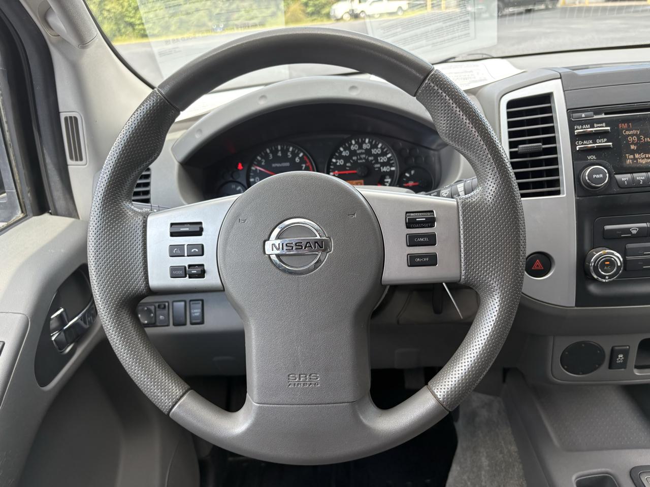 Nissan Frontier  2013