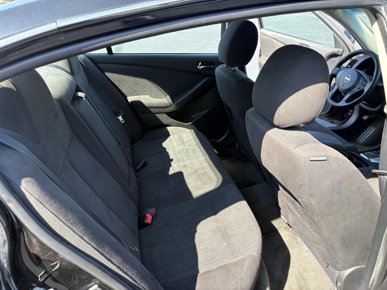 Nissan Altima 2.5 S 2012