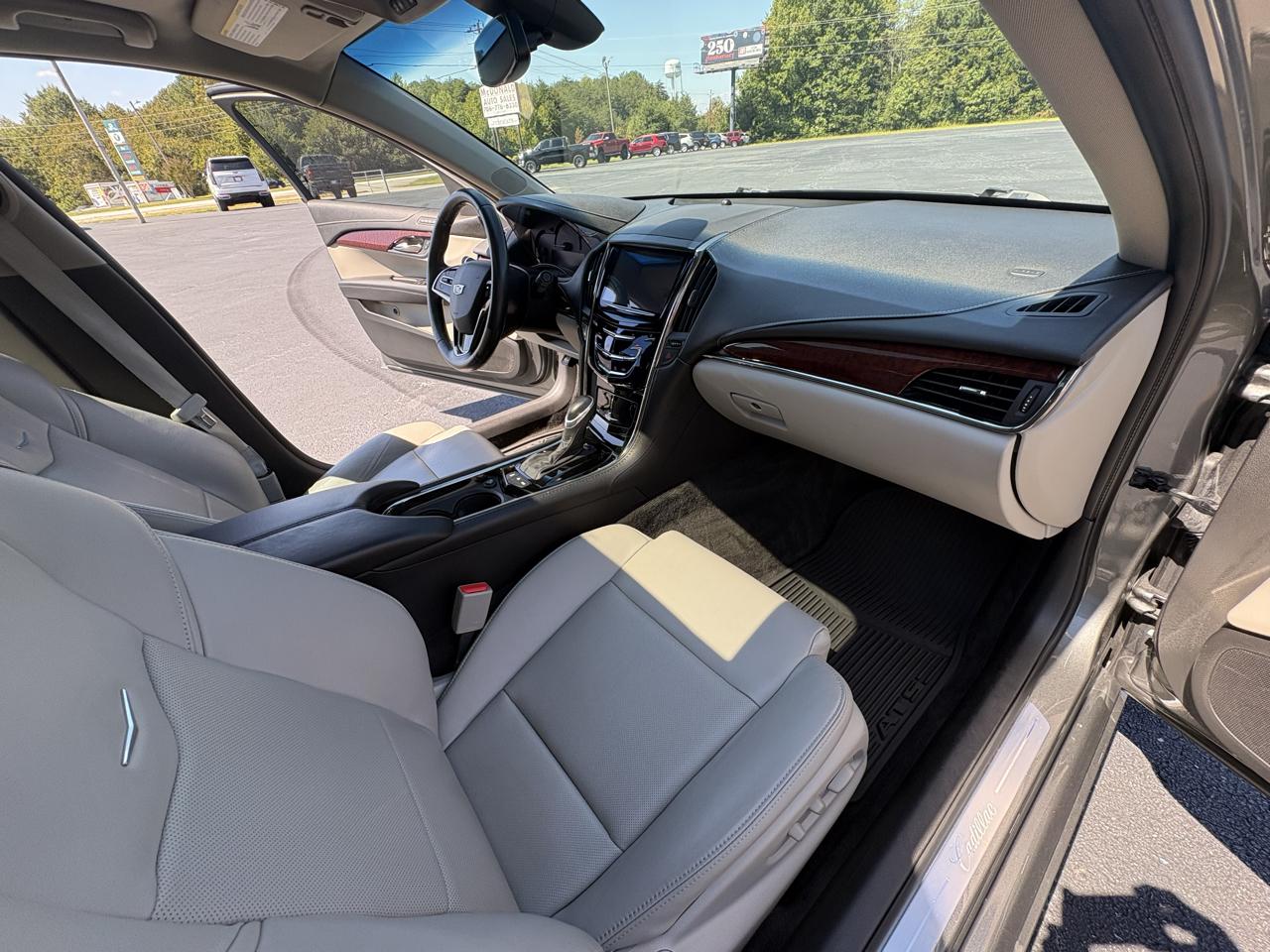 Cadillac ATS 2.0L Luxury RWD 2016