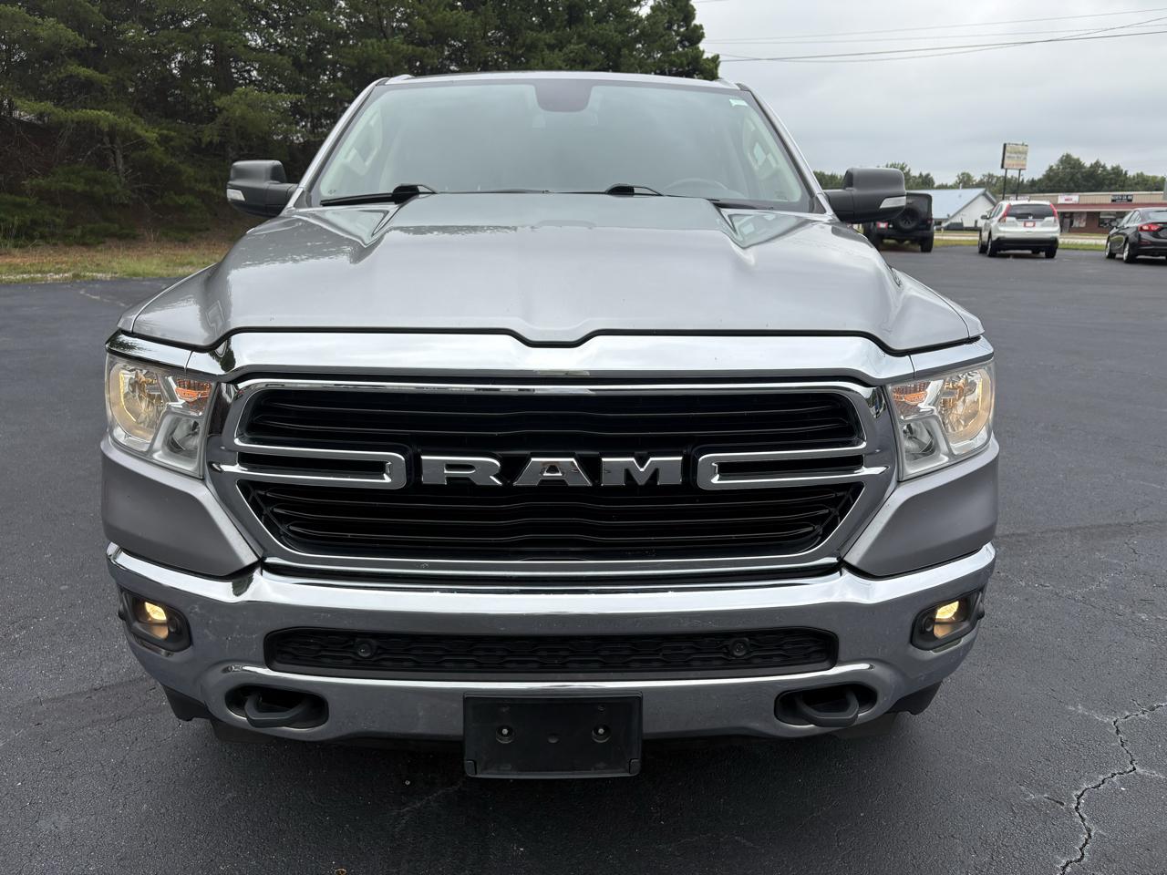 RAM 1500 Big Horn Crew Cab SWB 4WD 2020