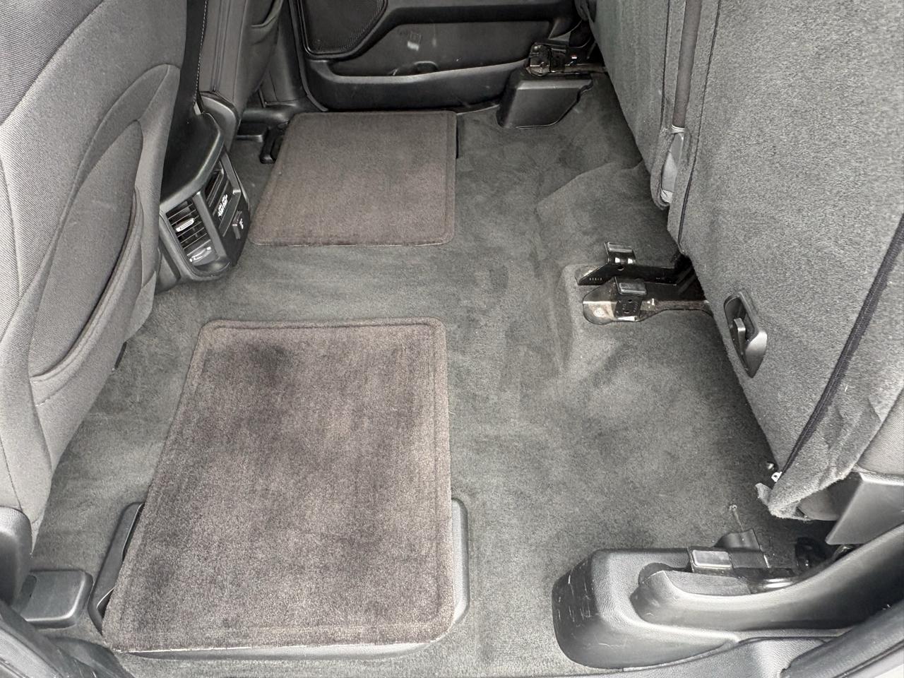 RAM 1500 Big Horn Crew Cab SWB 4WD 2020