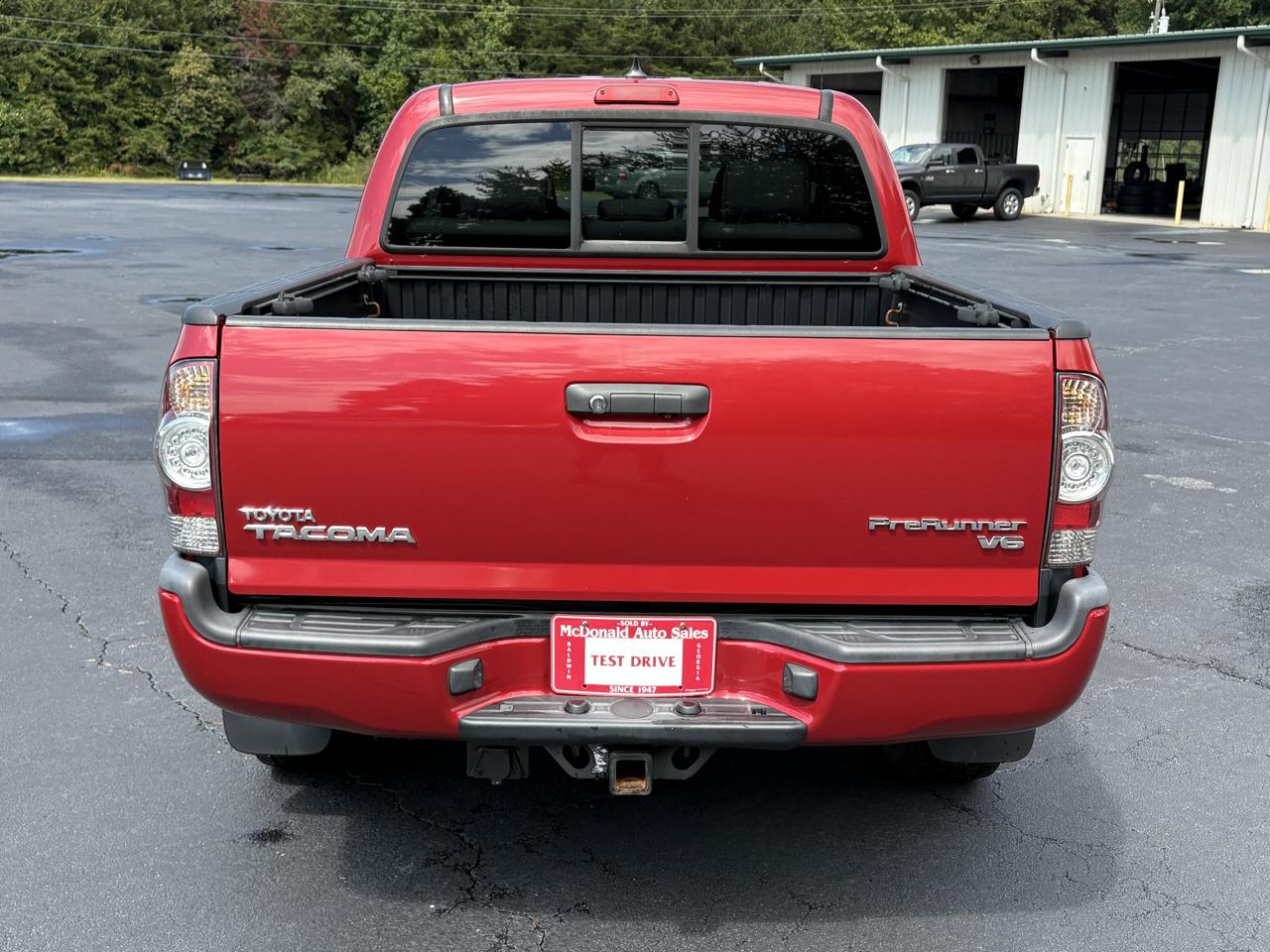 Toyota Tacoma PreRunner Double Cab V6 5AT 2WD 2015