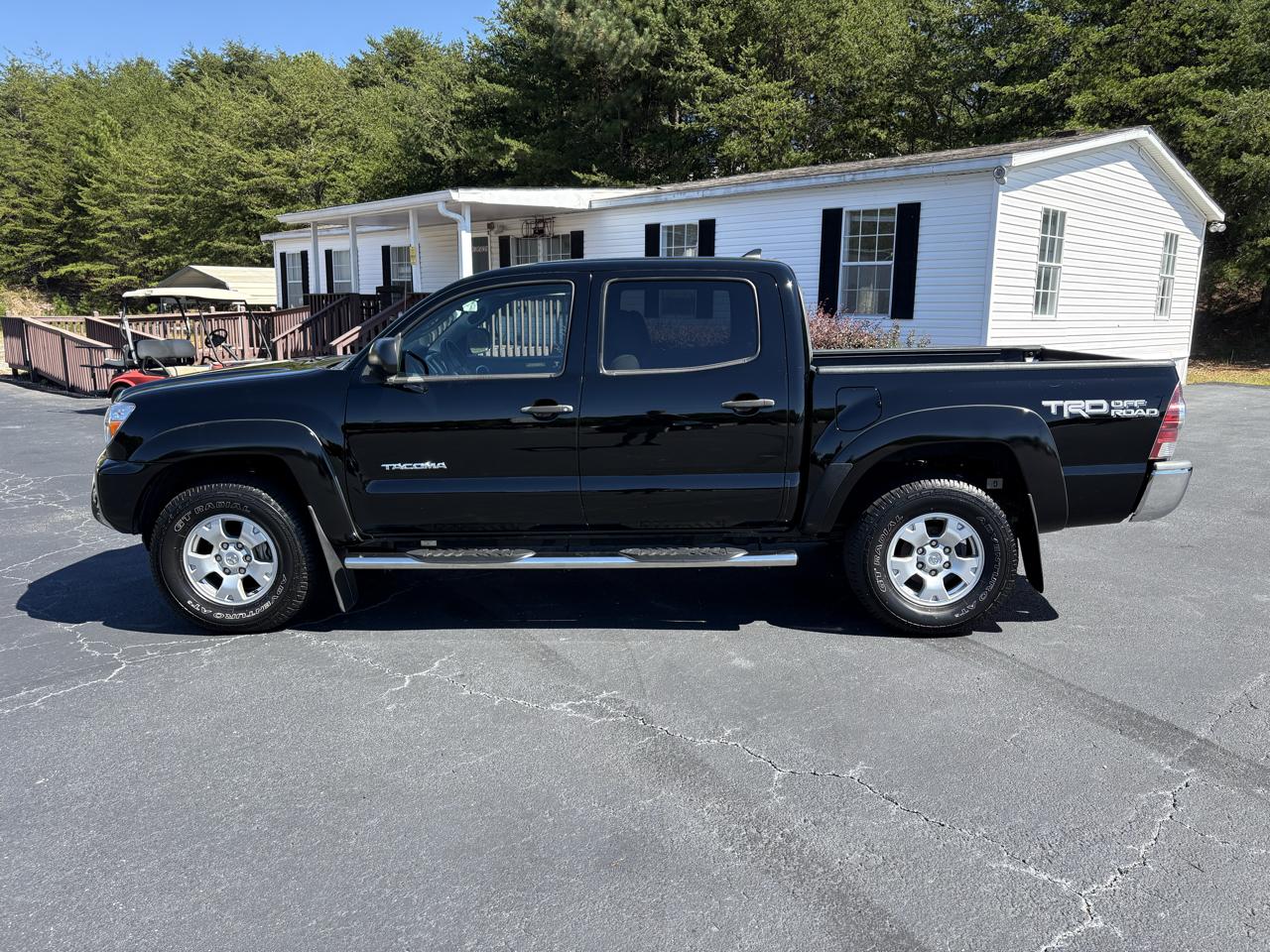 Toyota Tacoma Double Cab V6 6MT 4WD 2015