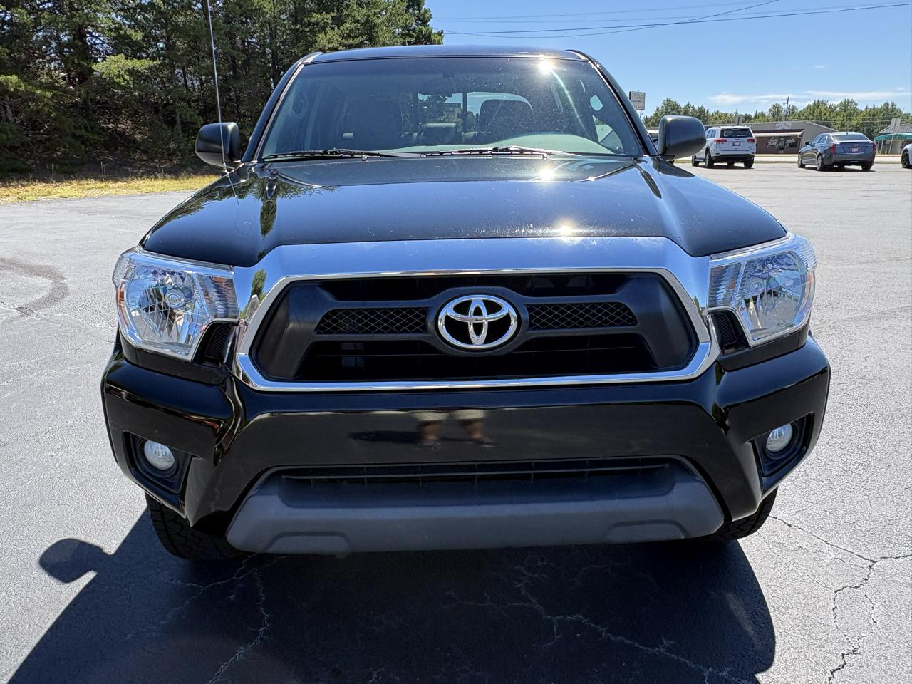 Toyota Tacoma Double Cab V6 6MT 4WD 2015