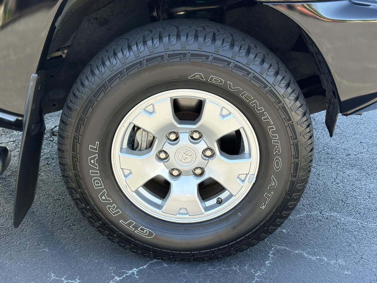 Toyota Tacoma Double Cab V6 6MT 4WD 2015