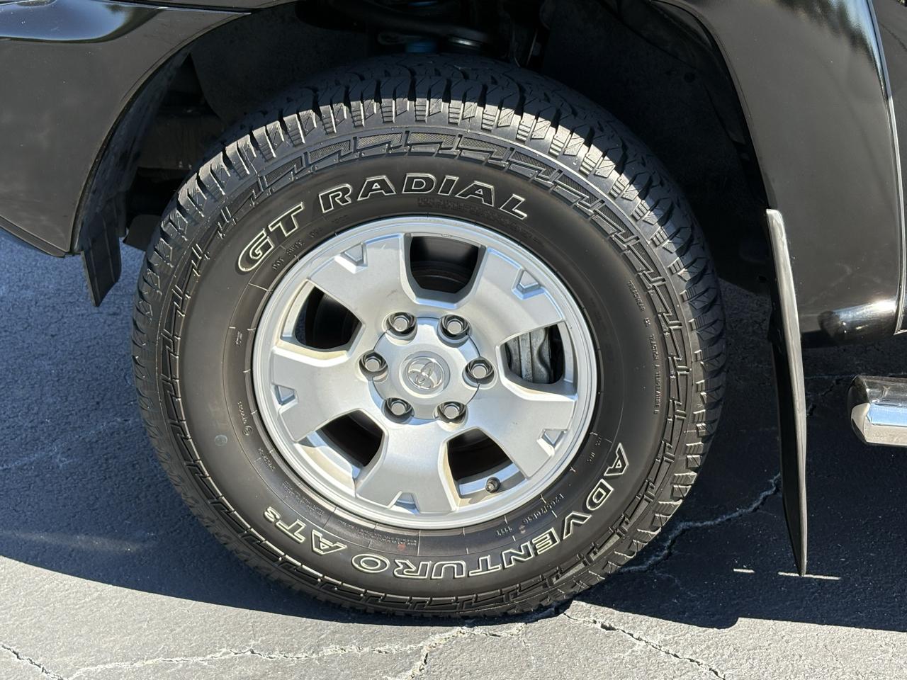 Toyota Tacoma Double Cab V6 6MT 4WD 2015