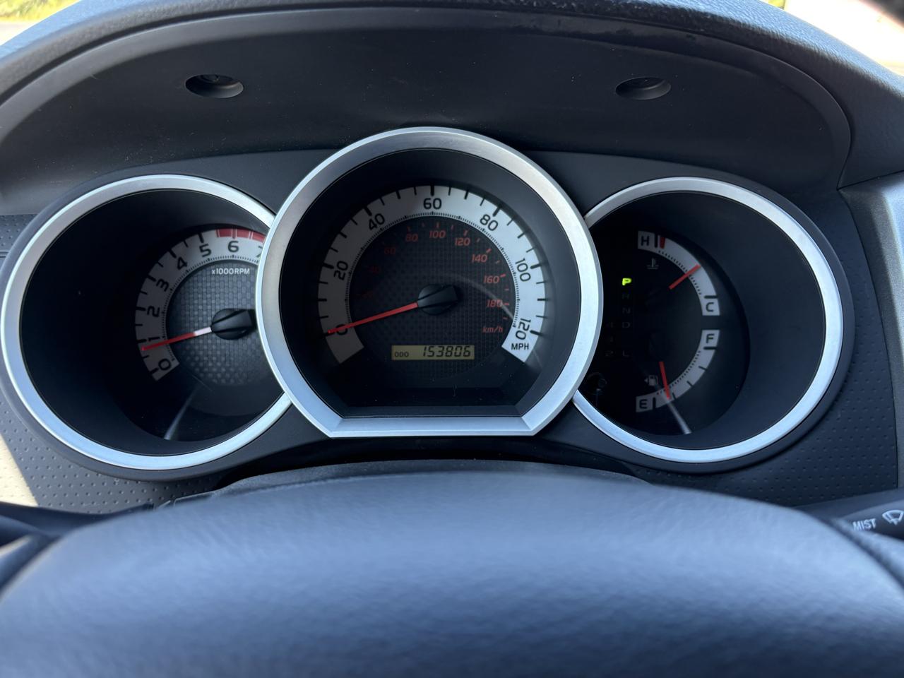 Toyota Tacoma Double Cab V6 6MT 4WD 2015