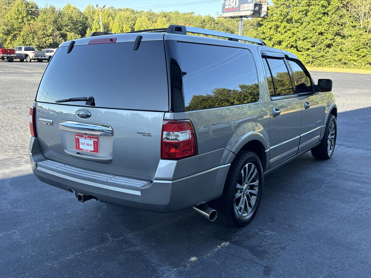 Ford Expedition EL Limited 2WD 2008