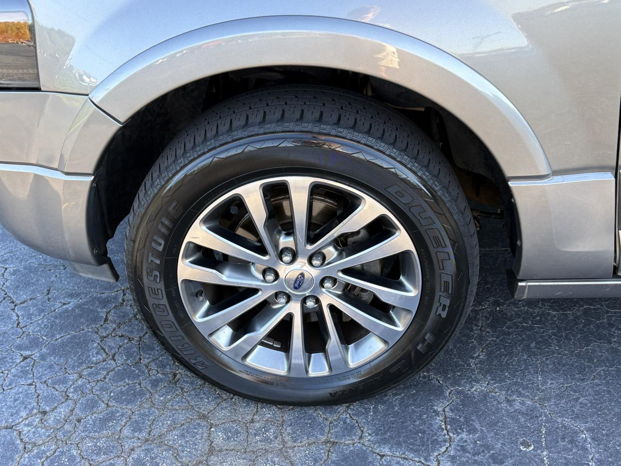 Ford Expedition EL Limited 2WD 2008
