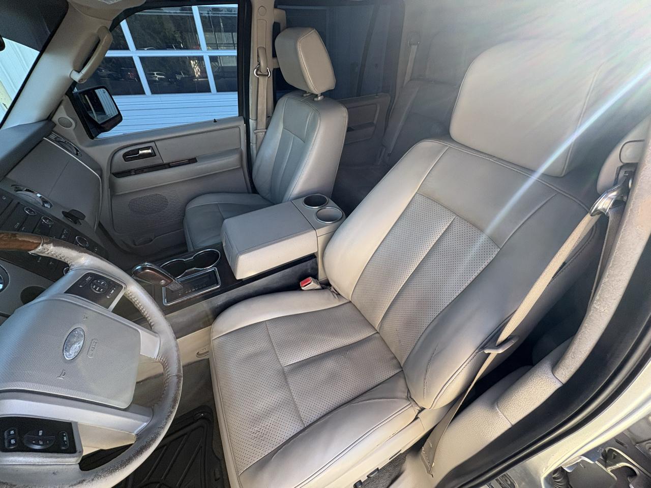 Ford Expedition EL Limited 2WD 2008