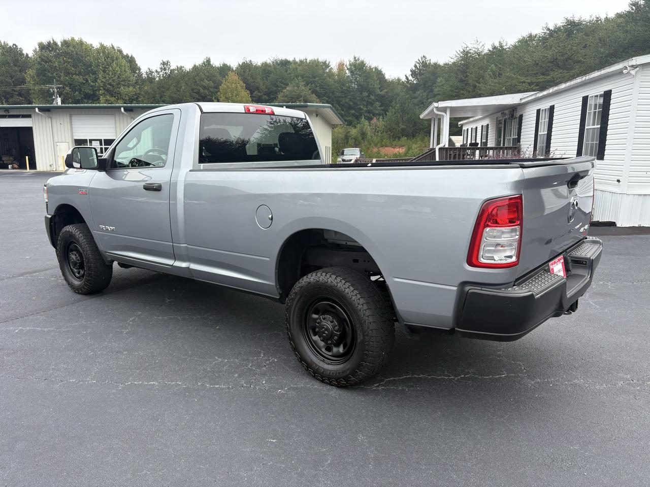 RAM 2500 Tradesman Regular Cab 4WD 2021