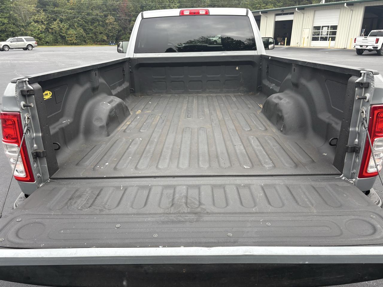 RAM 2500 Tradesman Regular Cab 4WD 2021