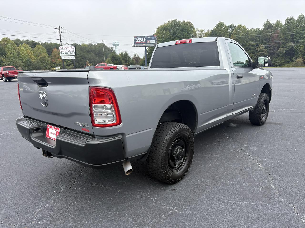RAM 2500 Tradesman Regular Cab 4WD 2021