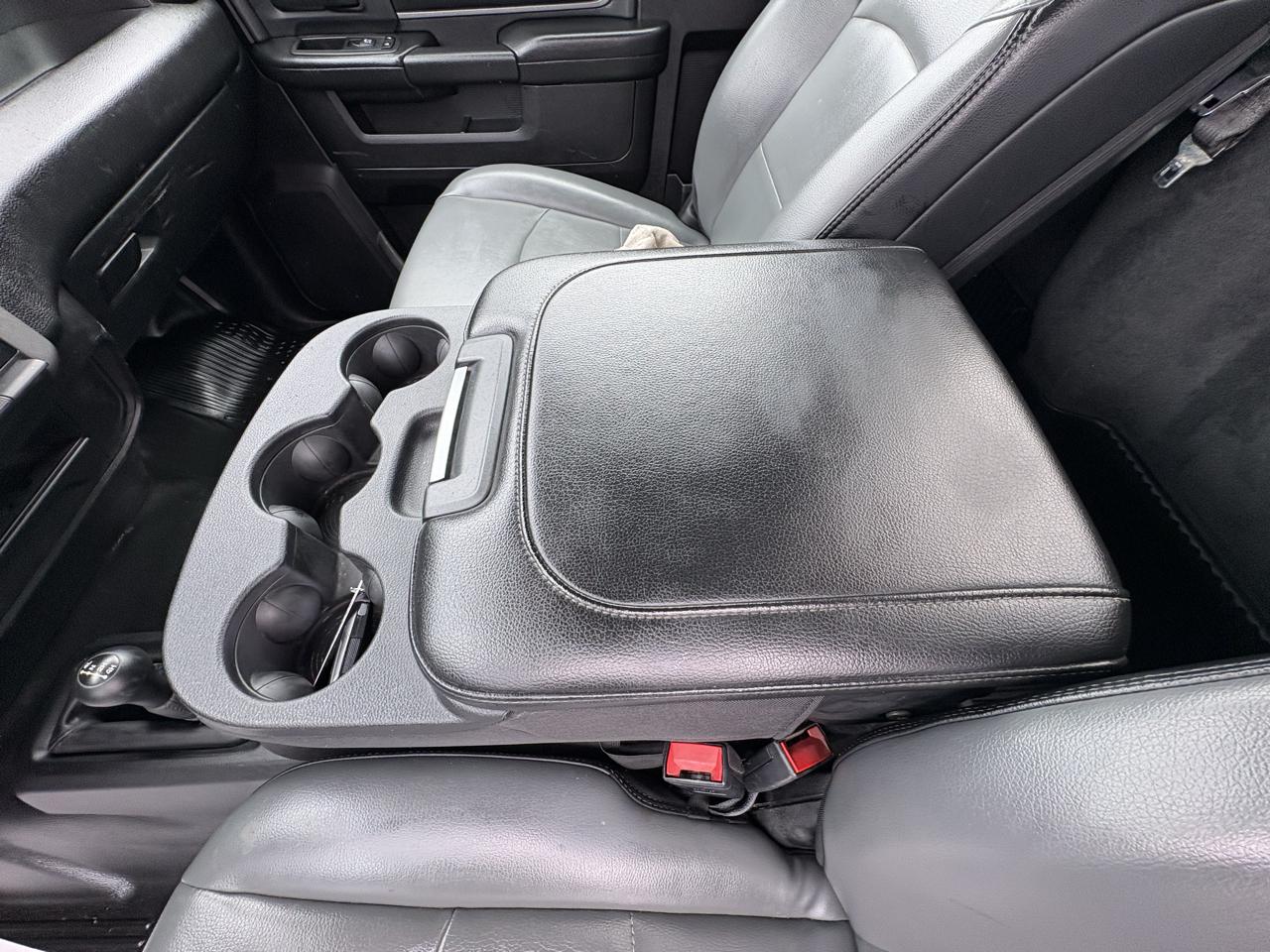 RAM 2500 Tradesman Regular Cab 4WD 2021