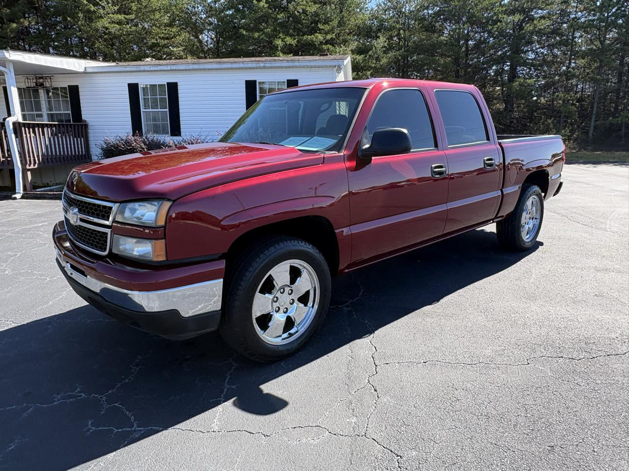 Chevrolet Silverado 1500 LS2 Crew Cab 2WD 2006