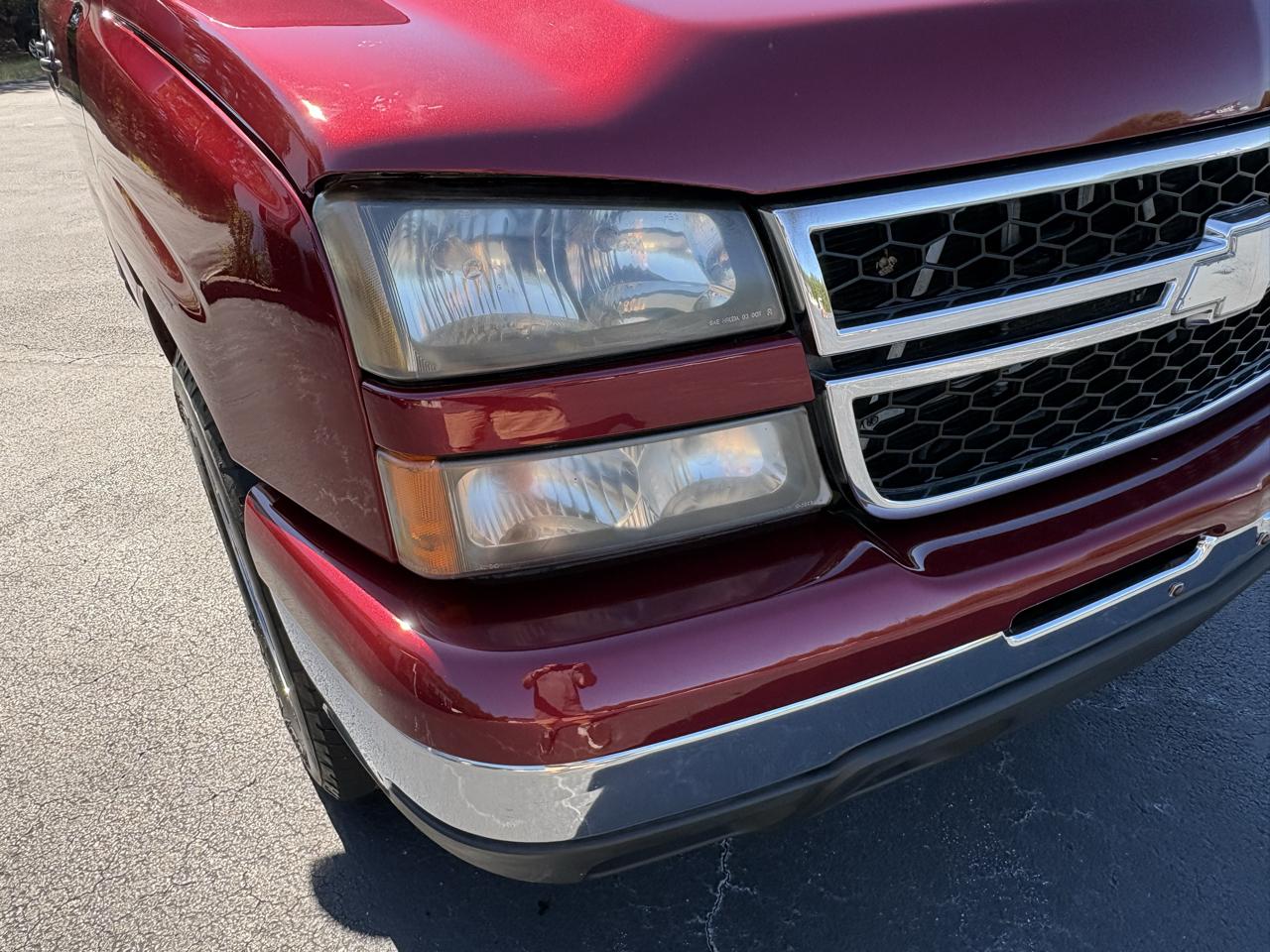 Chevrolet Silverado 1500 LS2 Crew Cab 2WD 2006