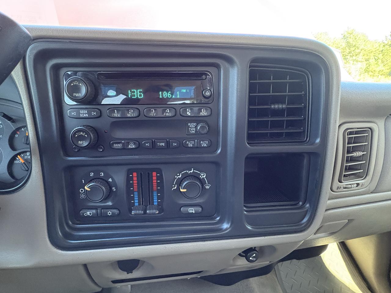 Chevrolet Silverado 1500 LS2 Crew Cab 2WD 2006