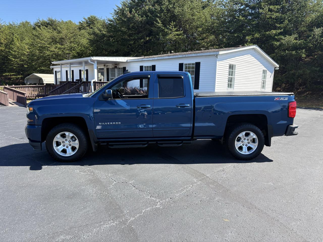 Chevrolet Silverado 1500 LT Double Cab 4WD 2016