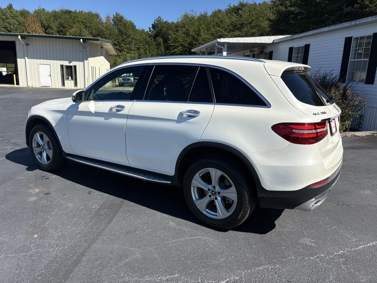 Mercedes-Benz GLC-Class GLC300 2018