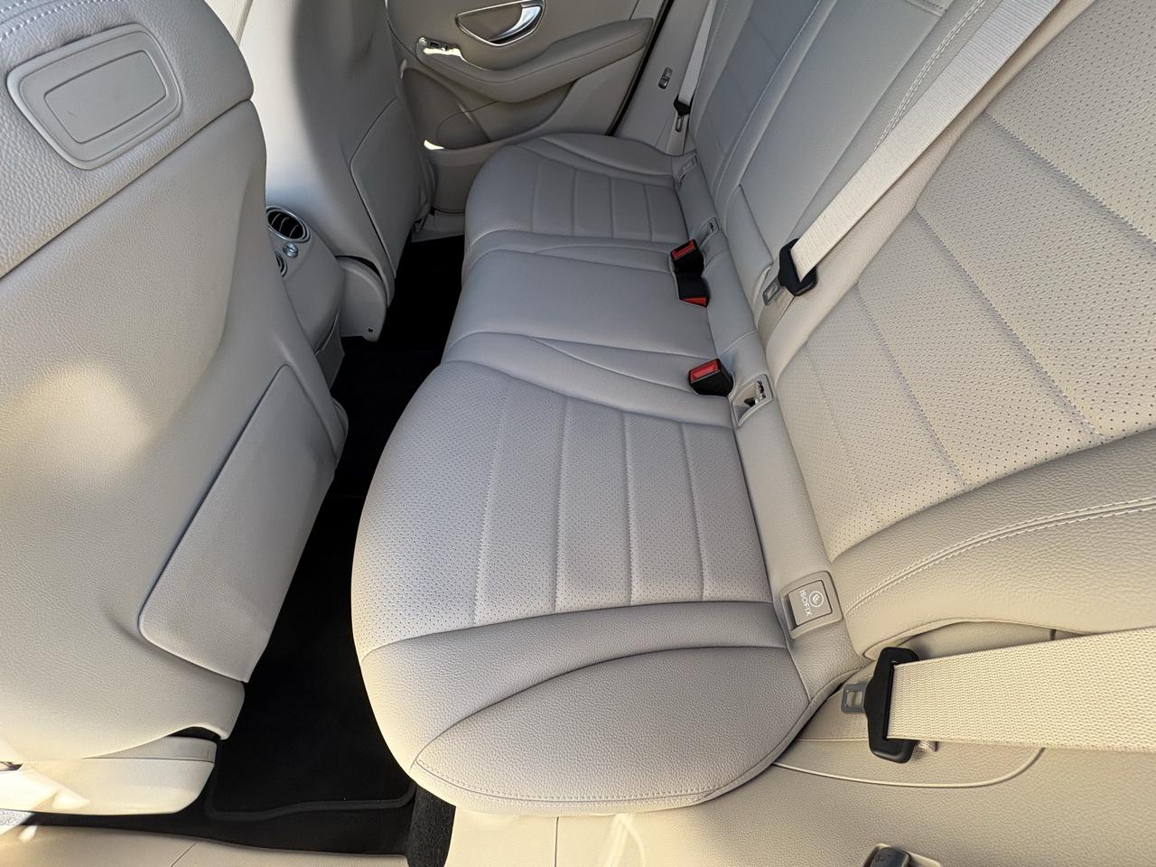 Mercedes-Benz GLC-Class GLC300 2018