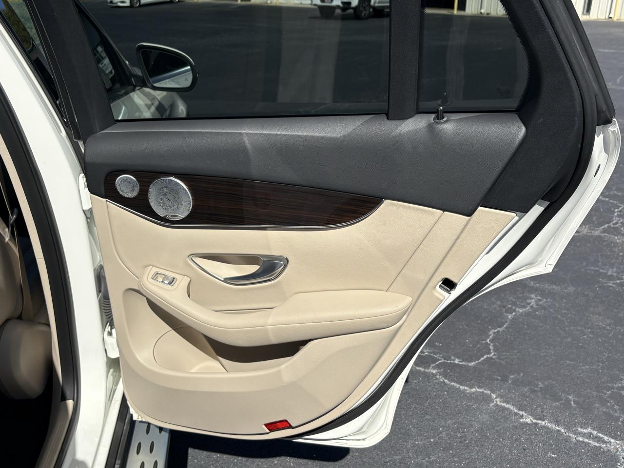 Mercedes-Benz GLC-Class GLC300 2018