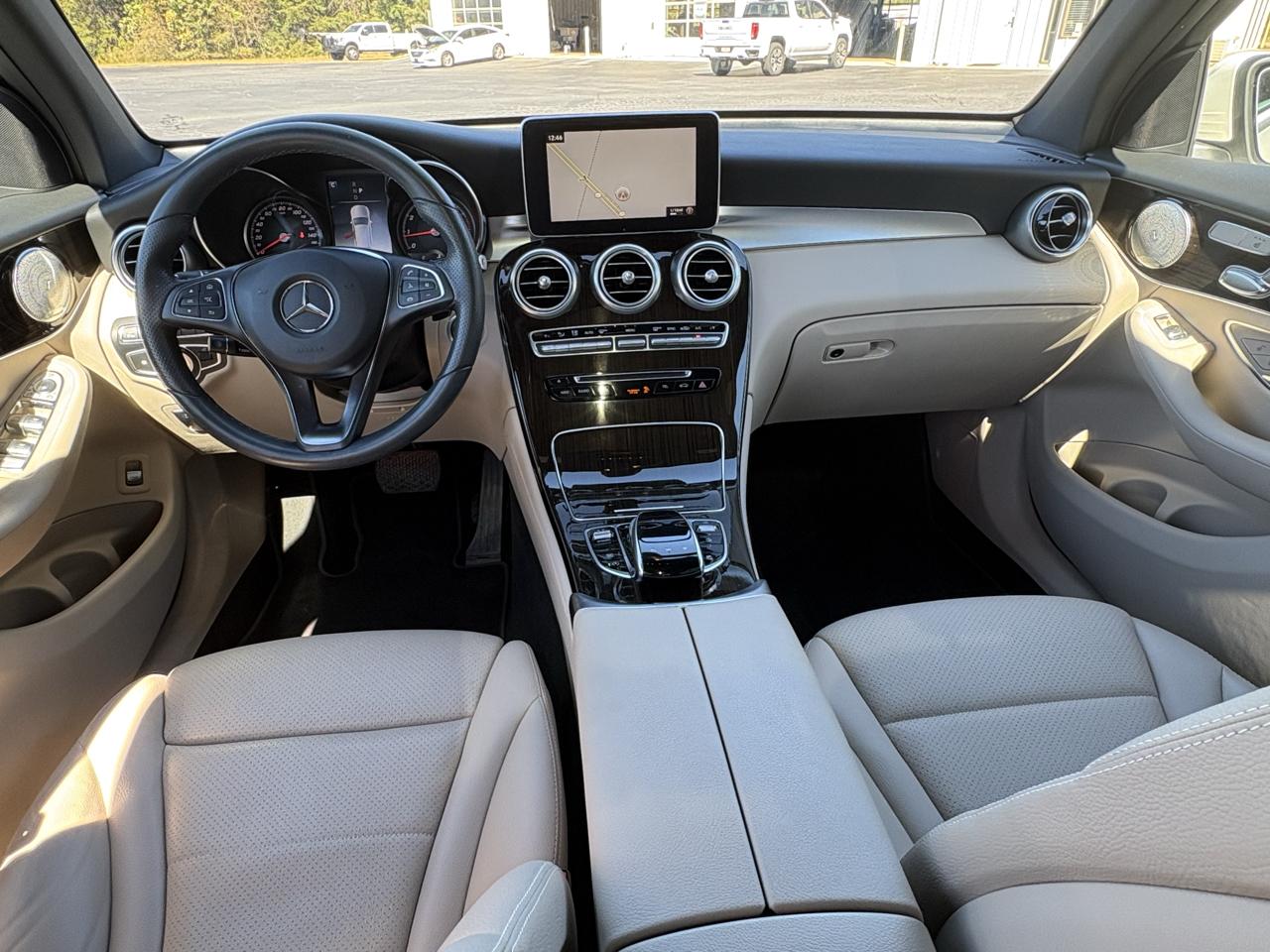 Mercedes-Benz GLC-Class GLC300 2018
