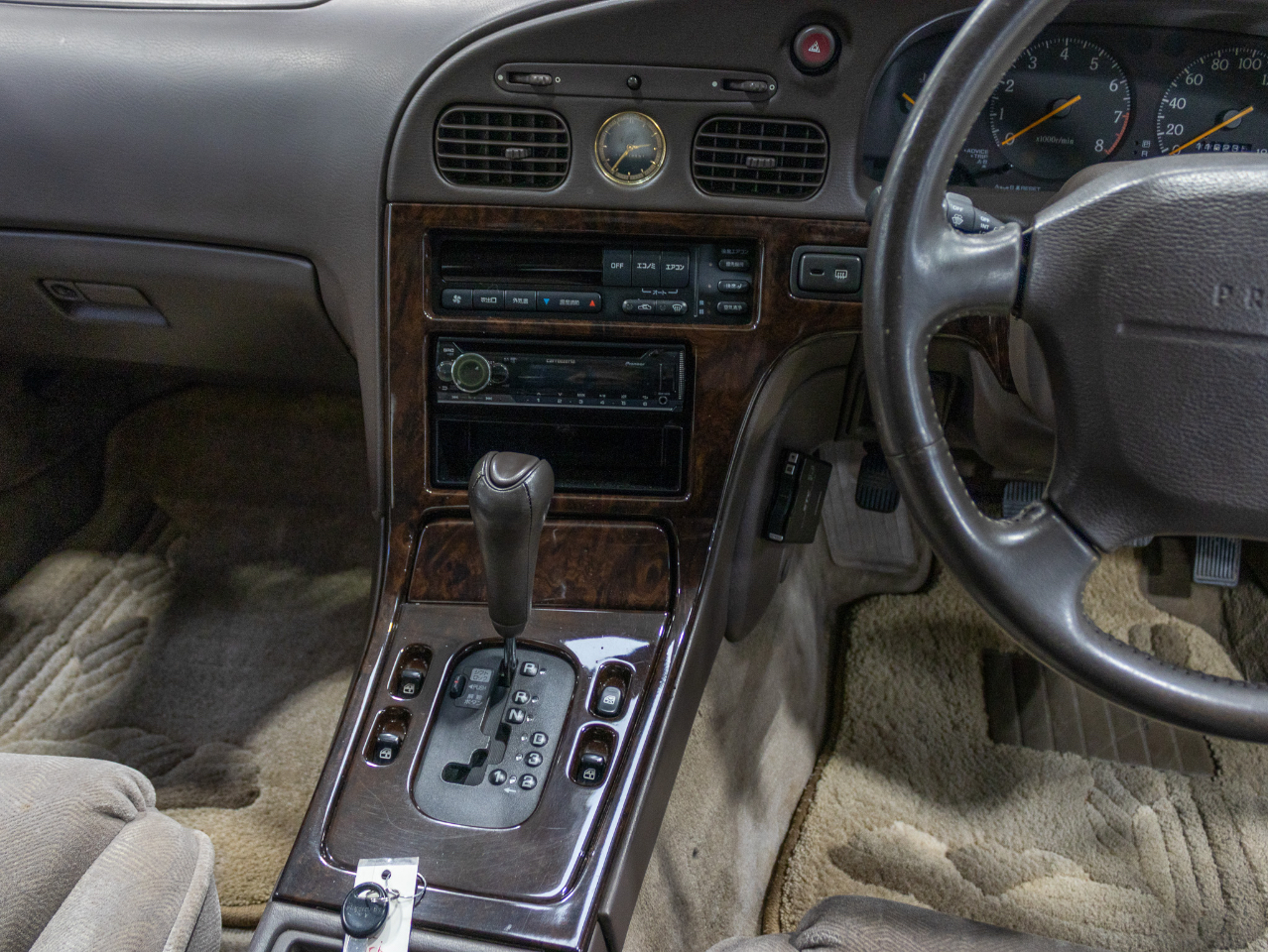 Nissan President  1995