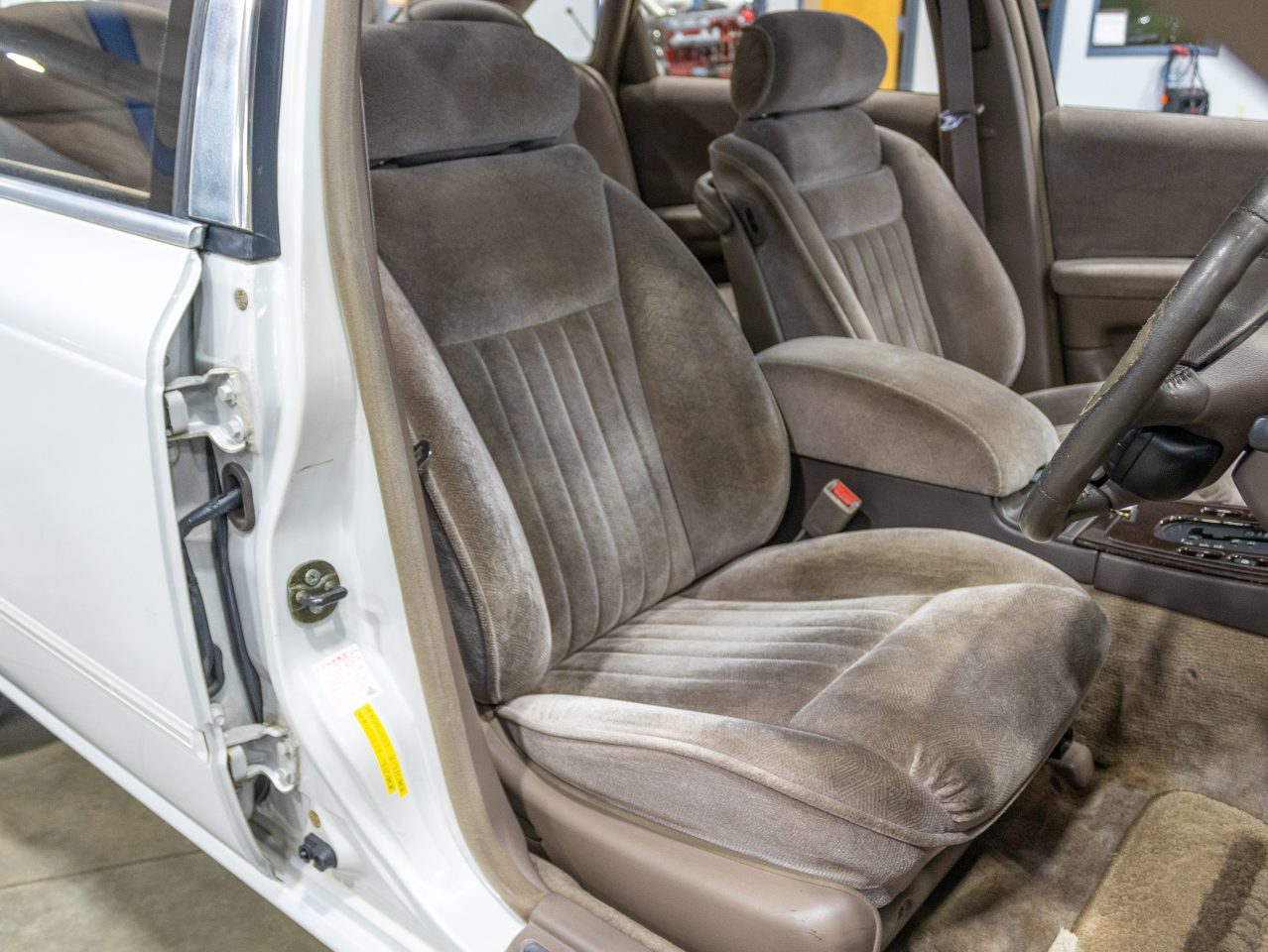 Nissan President  1995