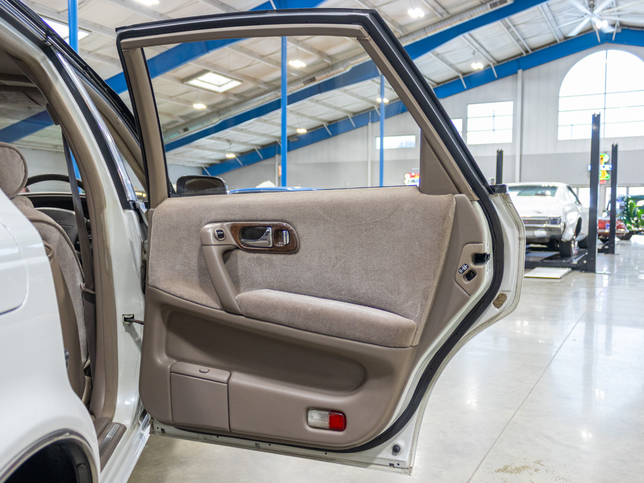 Nissan President  1995