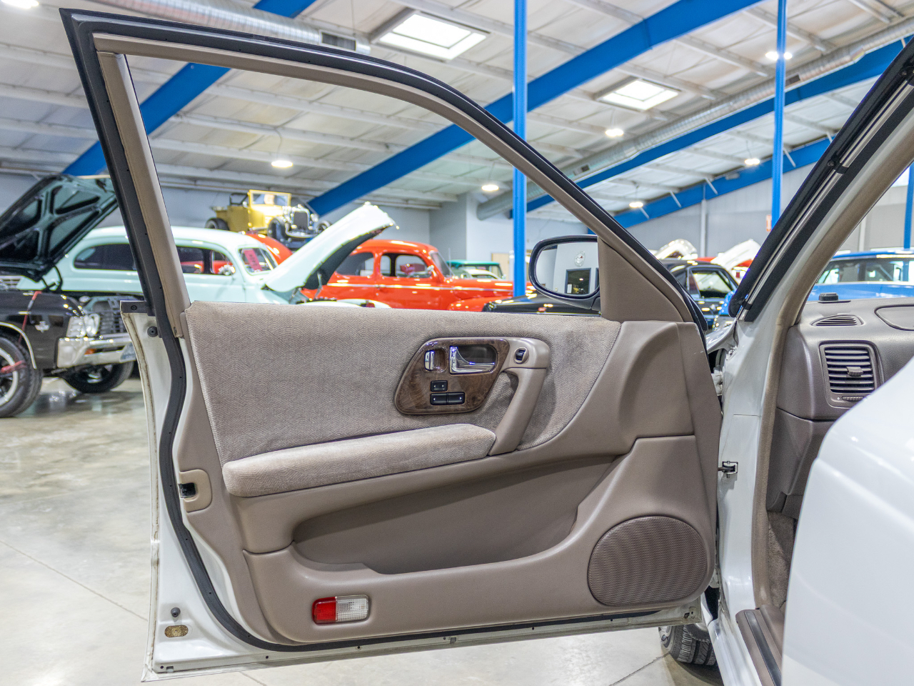 Nissan President  1995